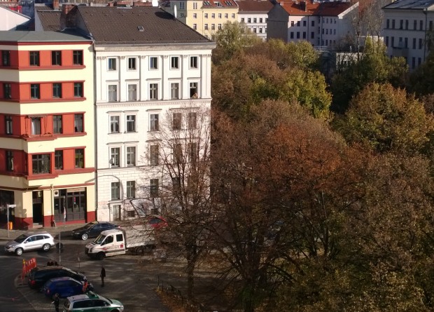 Beim Lumia 1020 sind feine Strukturen dank etwas weniger Schärfe weniger matschig, zudem gibt es weniger Artefakte. (Bild: Tobias Költzsch/Golem.de)